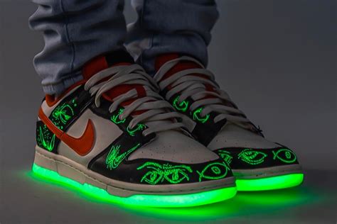 hypebeast dunk low halloween